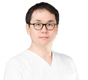 Dr Kim Yong Jin